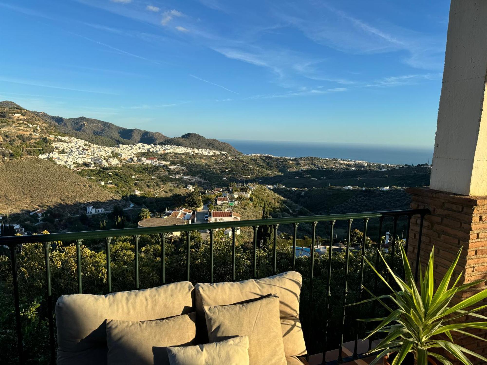 Villa En Frigiliana Con Piscina, Jacuzzi Y Espectaculares Vistas Exterior photo