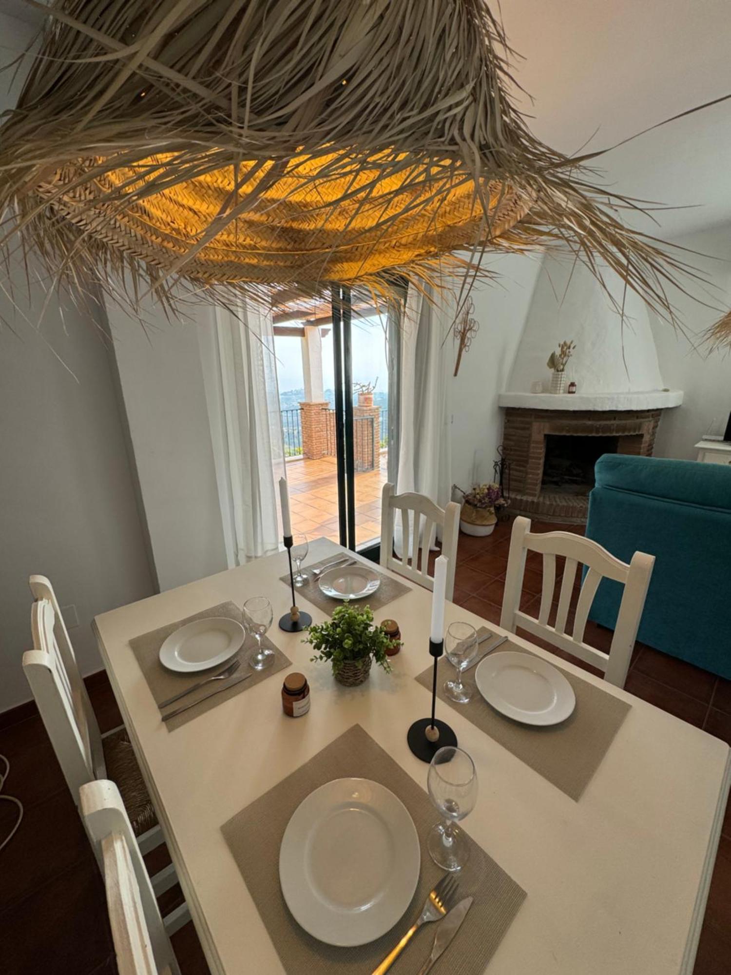 Villa En Frigiliana Con Piscina, Jacuzzi Y Espectaculares Vistas Exterior photo